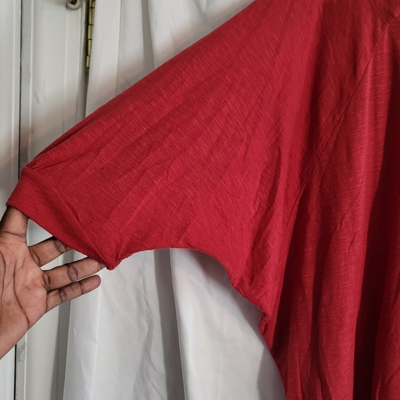 Maroon blouse - Picture 3 of 3